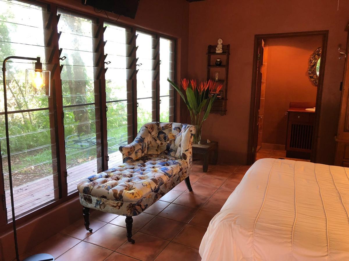 Gunnadoo Hut With Ocean Views And Jacuzzi * Miallo
